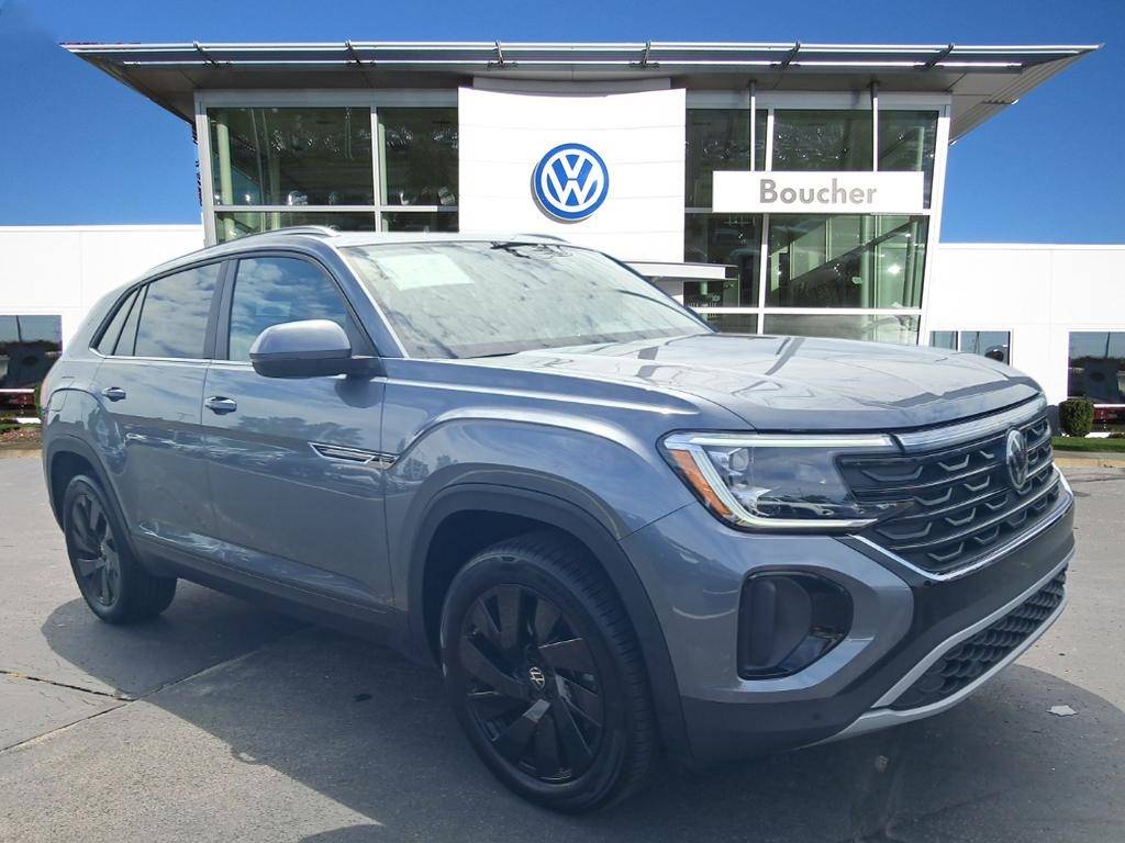 2024 Volkswagen Atlas Cross Sport SE with Technology — SUV — 34,052 mi — Franklin, WI