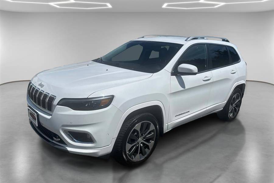 2019 Jeep Cherokee Overland — SUV — 93,880 mi — Lindenhurst, NY