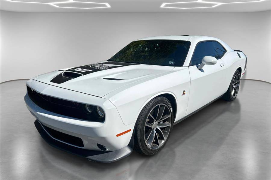 2015 Dodge Challenger R/T Scat Pack — Coupe — 7,272 mi — Lindenhurst, NY