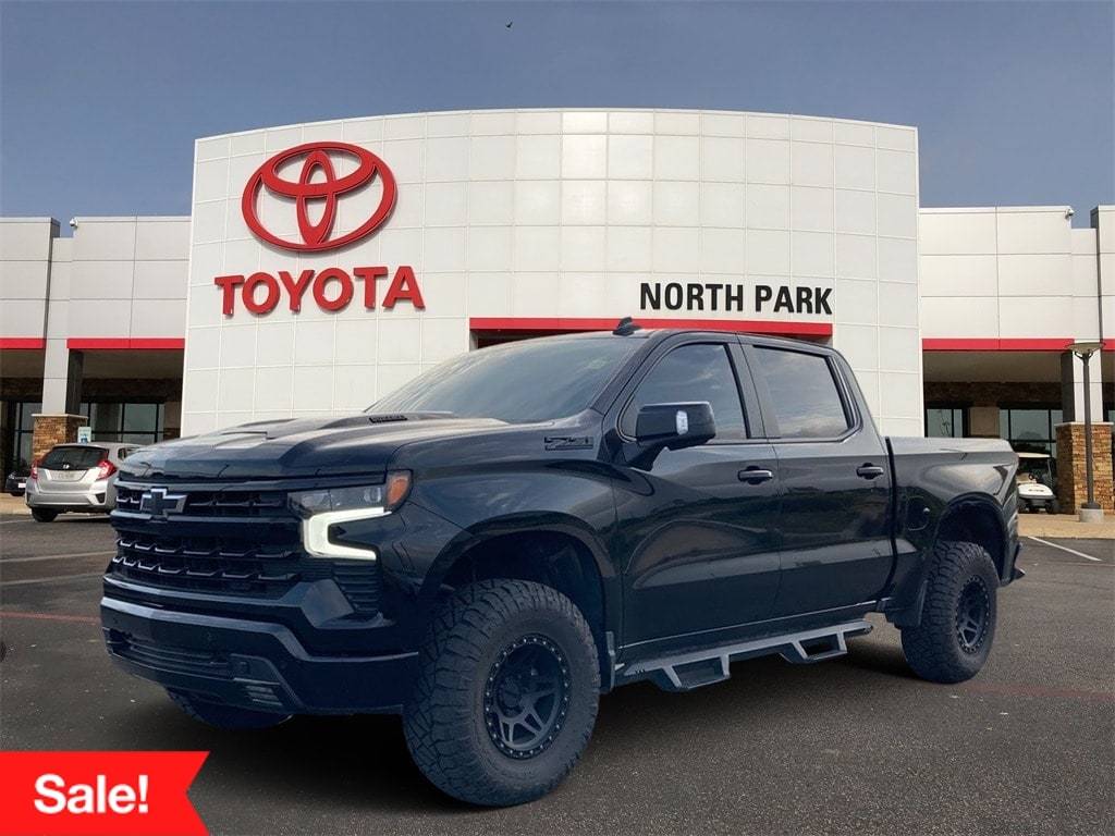 2024 Chevrolet Silverado 1500 LT Trail Boss — Pickup Truck — 5,059 mi — San Antonio, TX