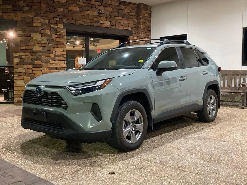 2022 Toyota RAV4 Hybrid XLE — SUV — 34,808 mi — San Antonio, TX