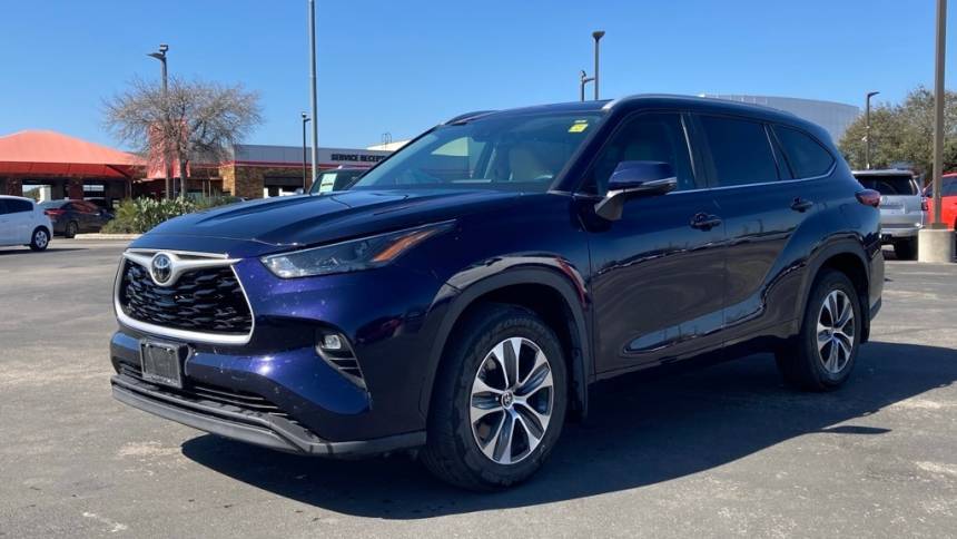 2023 Toyota Highlander XLE — SUV — 40,287 mi — San Antonio, TX