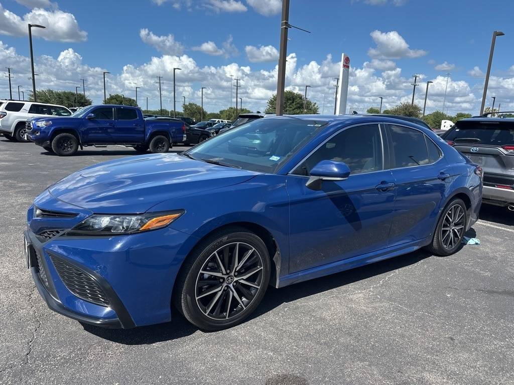2023 Toyota Camry Hybrid SE — Sedan — 22,628 mi — San Antonio, TX