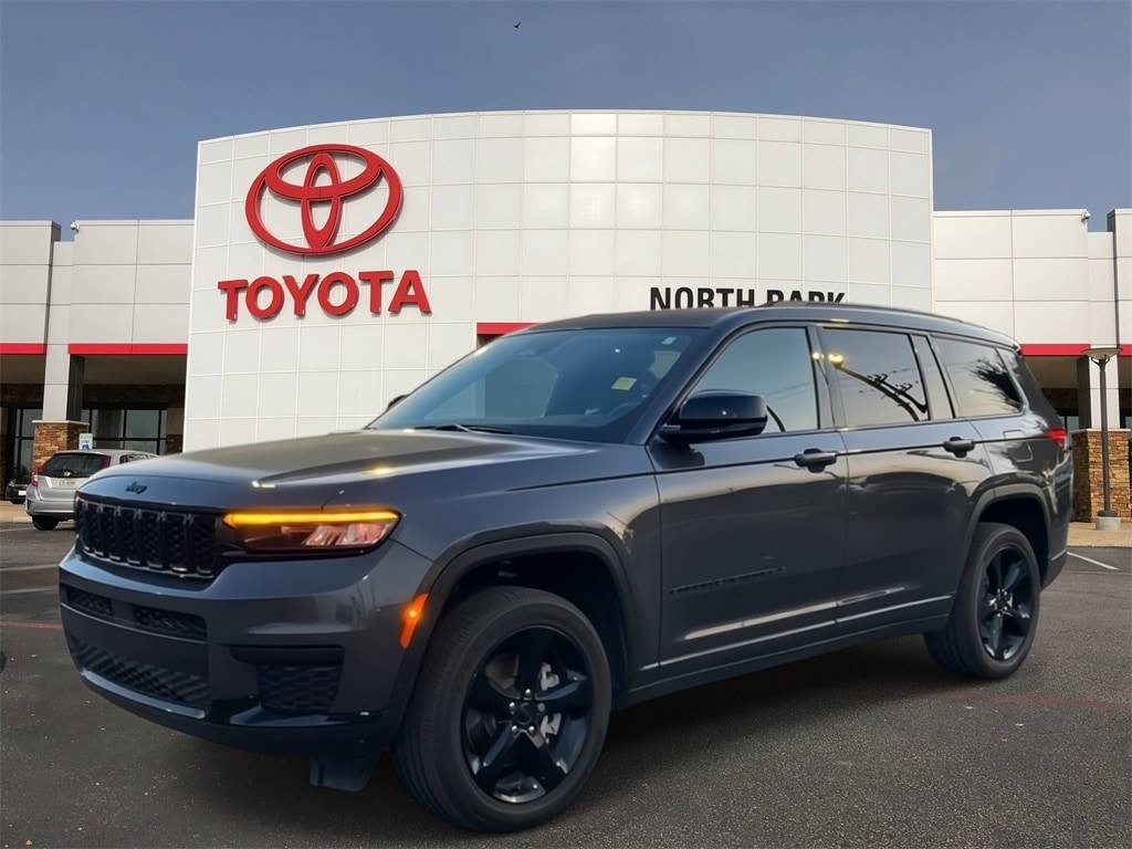 2023 Jeep Grand Cherokee Altitude — SUV — 18,874 mi — San Antonio, TX