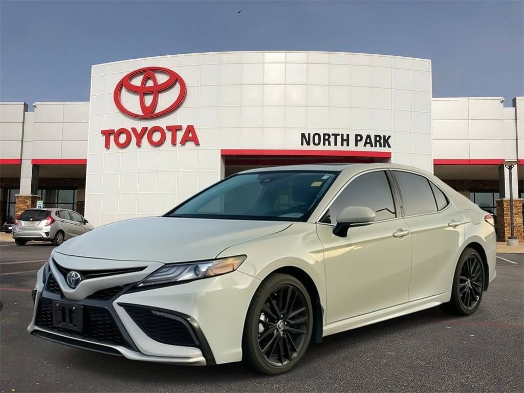 2024 Toyota Camry Hybrid XSE — Sedan — 20,437 mi — San Antonio, TX