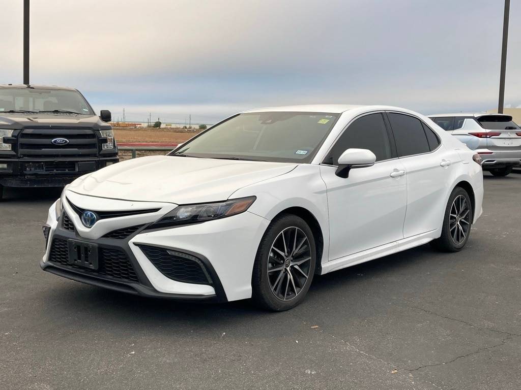 2024 Toyota Camry Hybrid SE — Sedan — 18,781 mi — San Antonio, TX