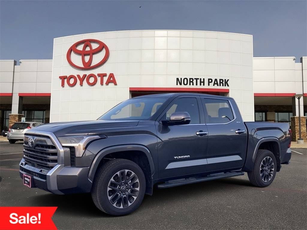 2025 Toyota Tundra Limited — Pickup Truck — 1,095 mi — San Antonio, TX