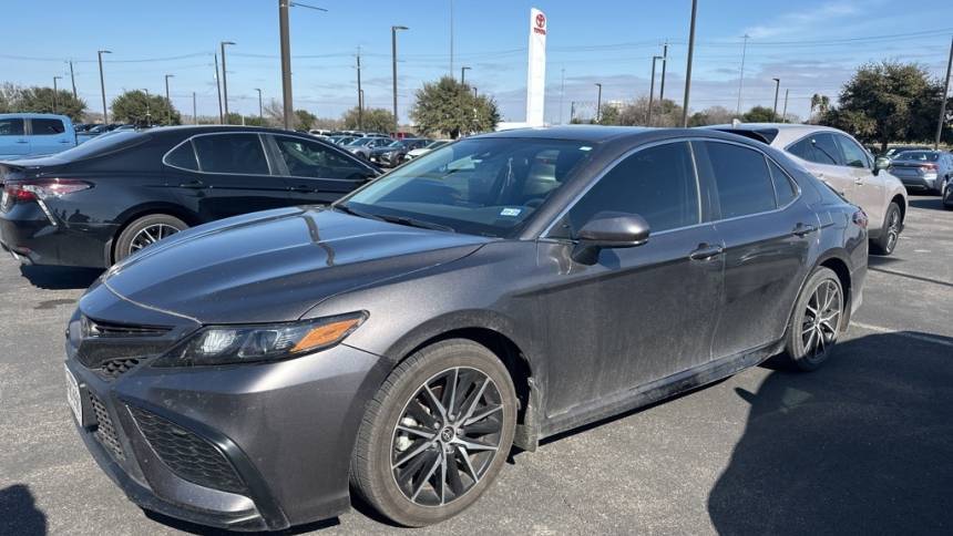 2021 Toyota Camry SE — Sedan — 54,569 mi — San Antonio, TX