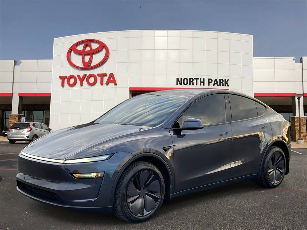 2026 Tesla Model Y Long Range — SUV — 3,088 mi — San Antonio, TX