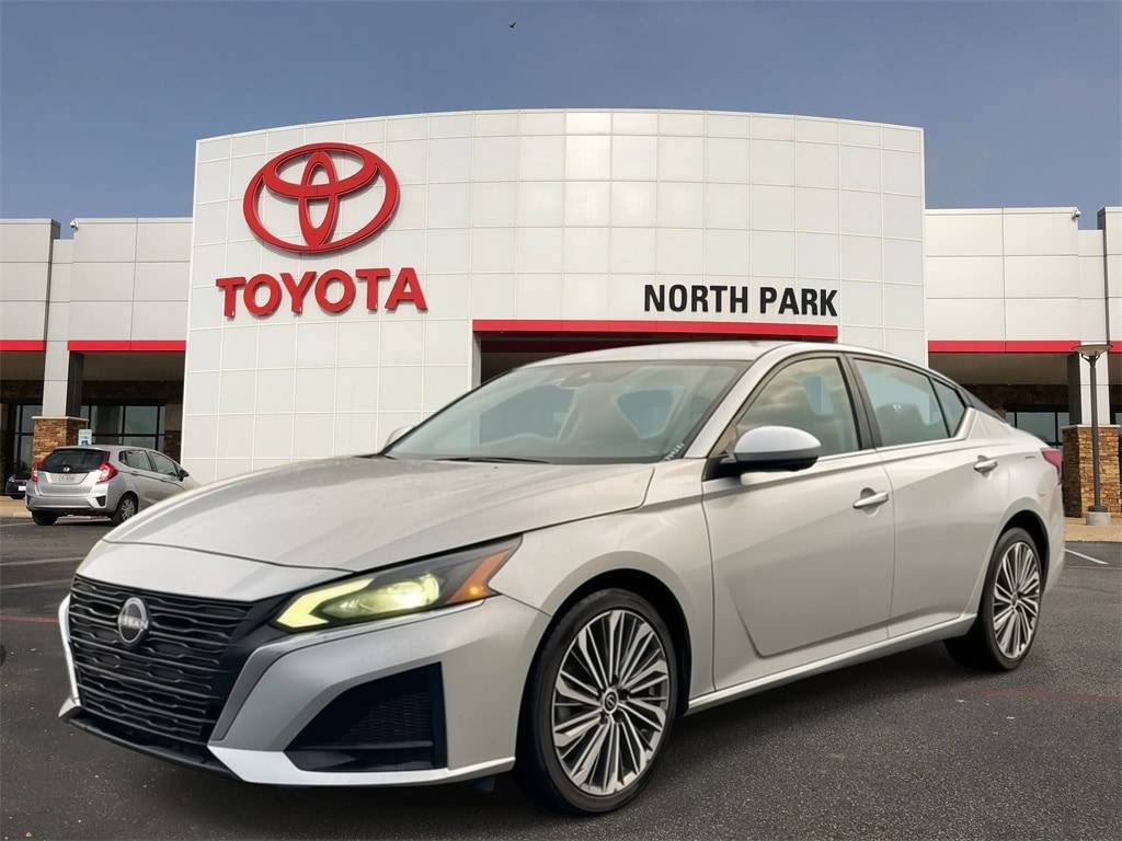 2023 Nissan Altima SL — Sedan — 55,500 mi — San Antonio, TX