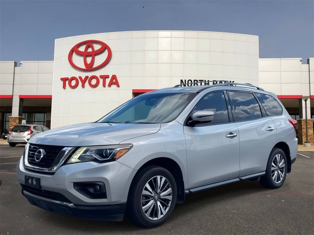 2020 Nissan Pathfinder SV — SUV — 92,515 mi — San Antonio, TX