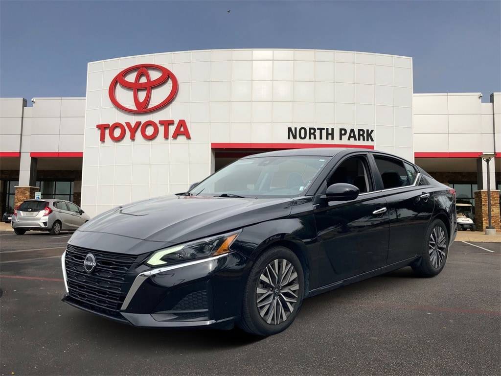2023 Nissan Altima SV — Sedan — 59,749 mi — San Antonio, TX
