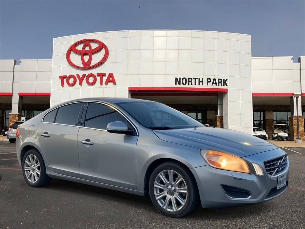 2013 Volvo S60 T5 — Sedan — 117,777 mi — San Antonio, TX