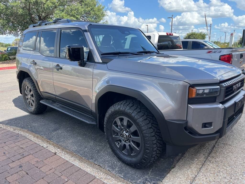 2025 Toyota Land Cruiser Base — SUV — 826 mi — San Antonio, TX