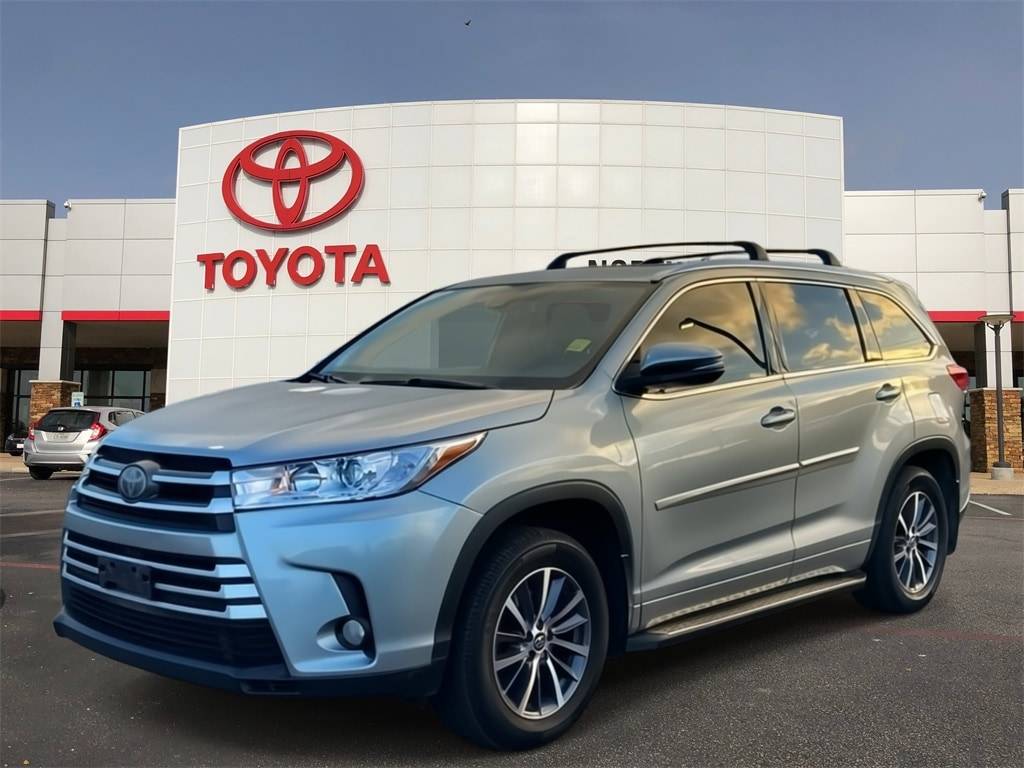 2018 Toyota Highlander XLE — SUV — 110,220 mi — San Antonio, TX