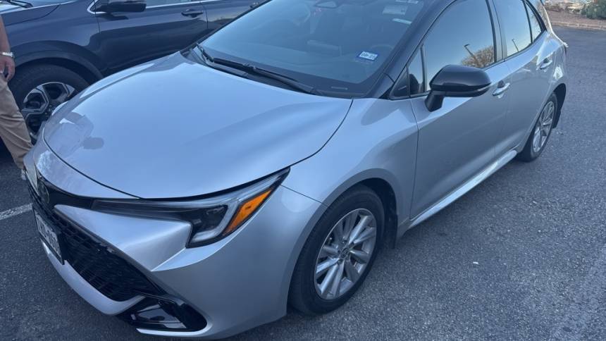2023 Toyota Corolla Hatchback SE — Hatchback — 18,085 mi — San Antonio, TX