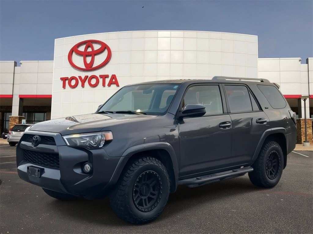 2018 Toyota 4Runner SR5 — SUV — 122,811 mi — San Antonio, TX