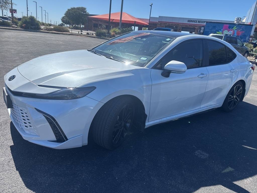 2025 Toyota Camry Hybrid XSE — Sedan — 21,765 mi — San Antonio, TX
