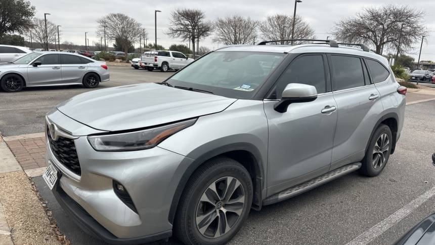 2021 Toyota Highlander XLE — SUV — 45,400 mi — San Antonio, TX