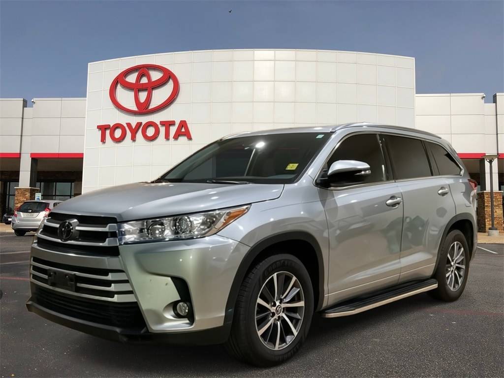 2018 Toyota Highlander XLE — SUV — 83,449 mi — San Antonio, TX