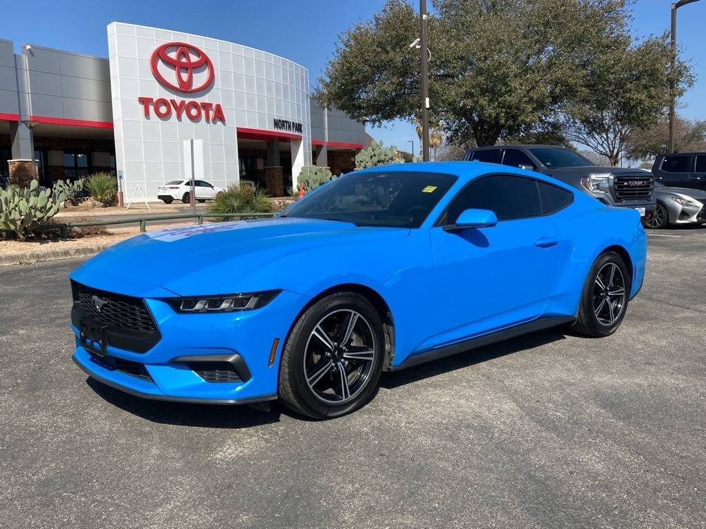 2024 Ford Mustang EcoBoost