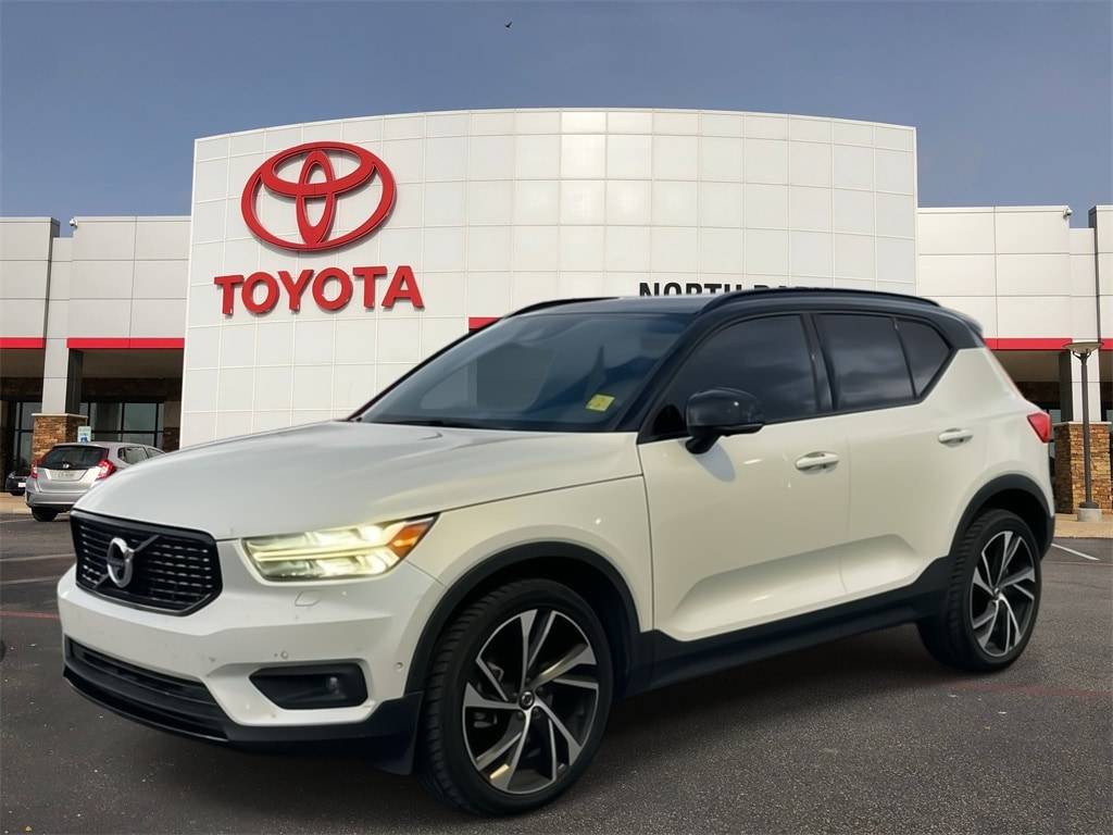 2020 Volvo XC40 R-Design — SUV — 89,068 mi — San Antonio, TX