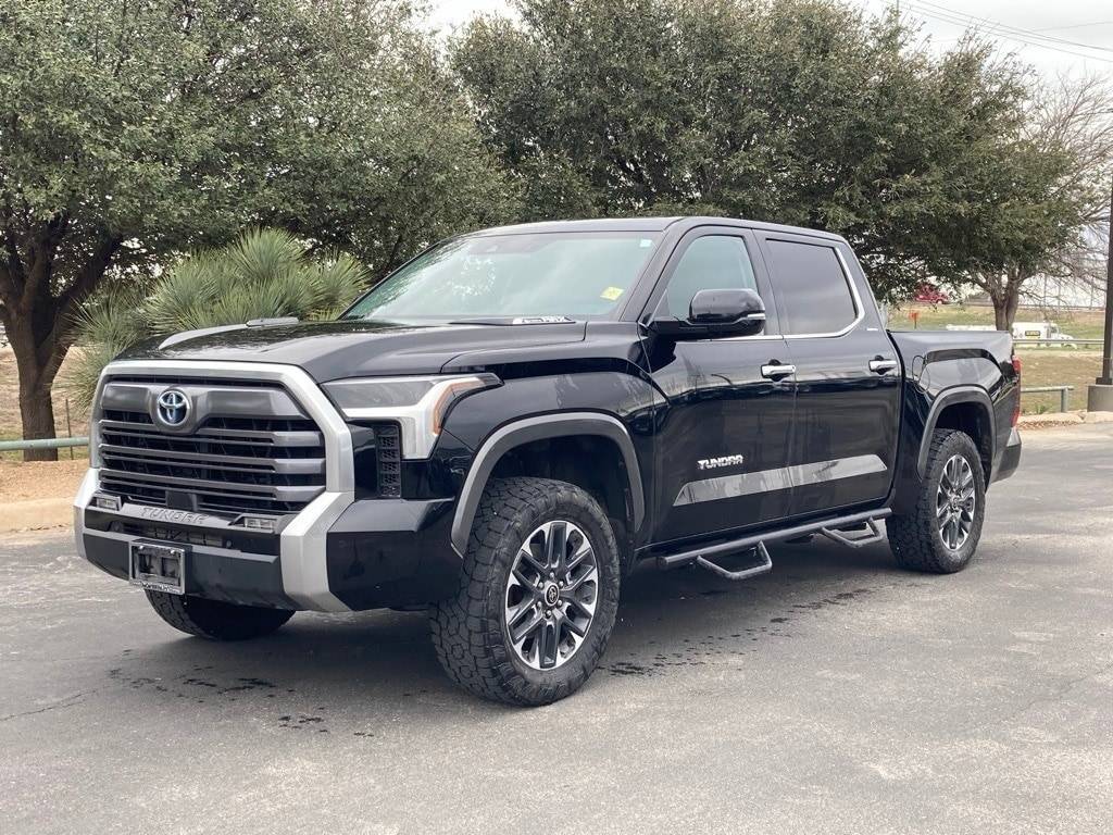 2022 Toyota Tundra Hybrid Limited — Pickup Truck — 72,102 mi — San Antonio, TX