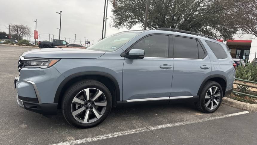 2023 Honda Pilot Touring — SUV — 19,308 mi — San Antonio, TX