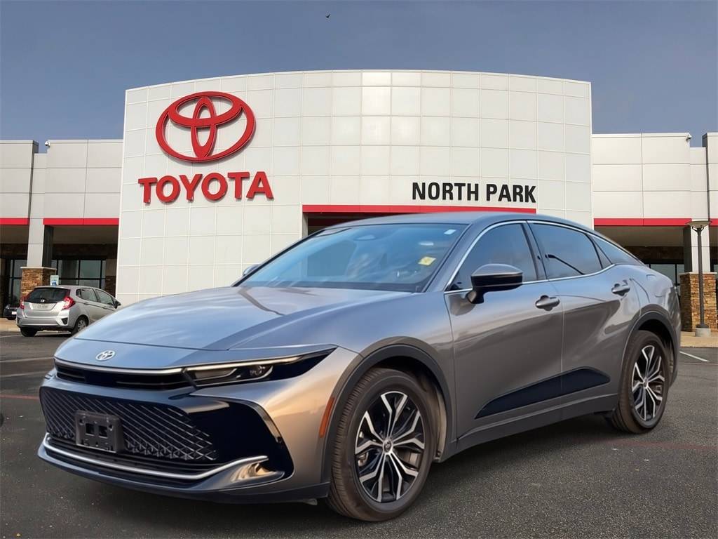2023 Toyota Crown XLE — Sedan — 16,859 mi — San Antonio, TX