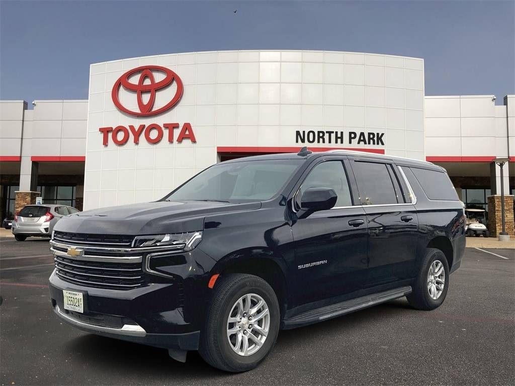2023 Chevrolet Suburban LT — SUV — 61,447 mi — San Antonio, TX