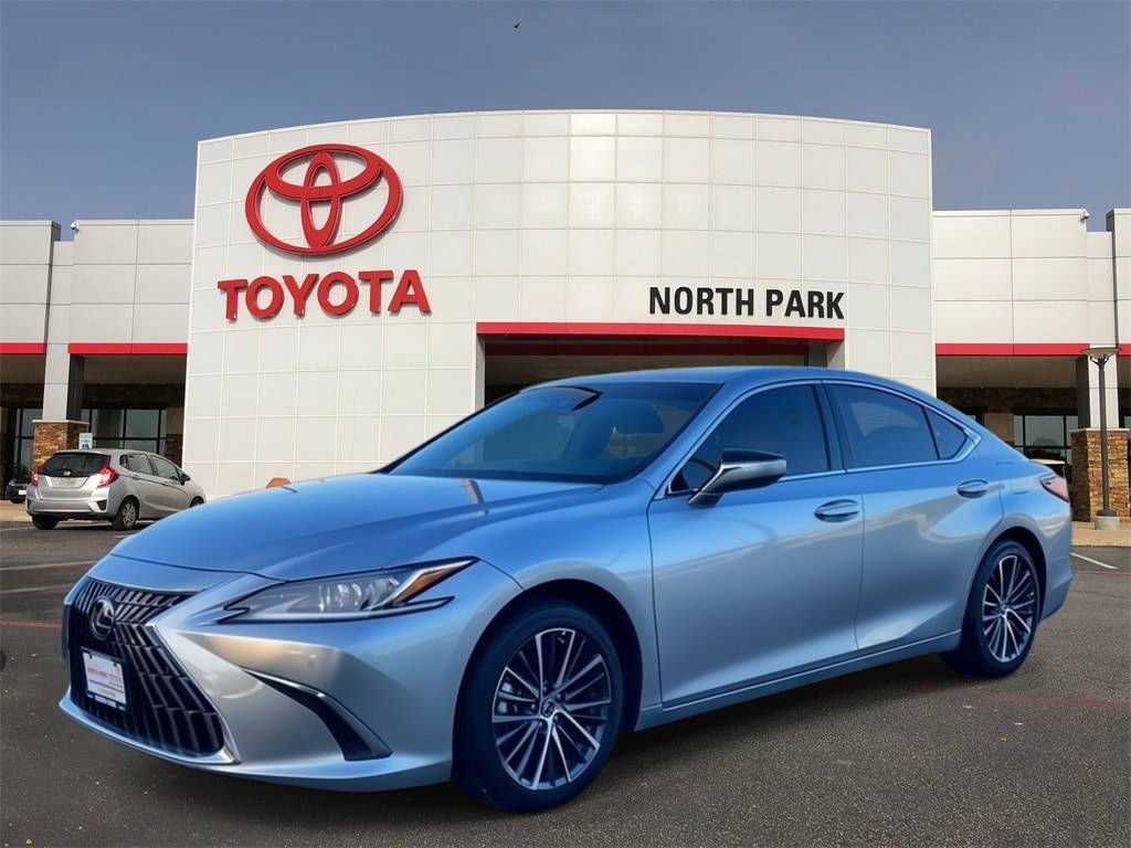 2025 Lexus ES ES 350 — Sedan — 3,225 mi — San Antonio, TX