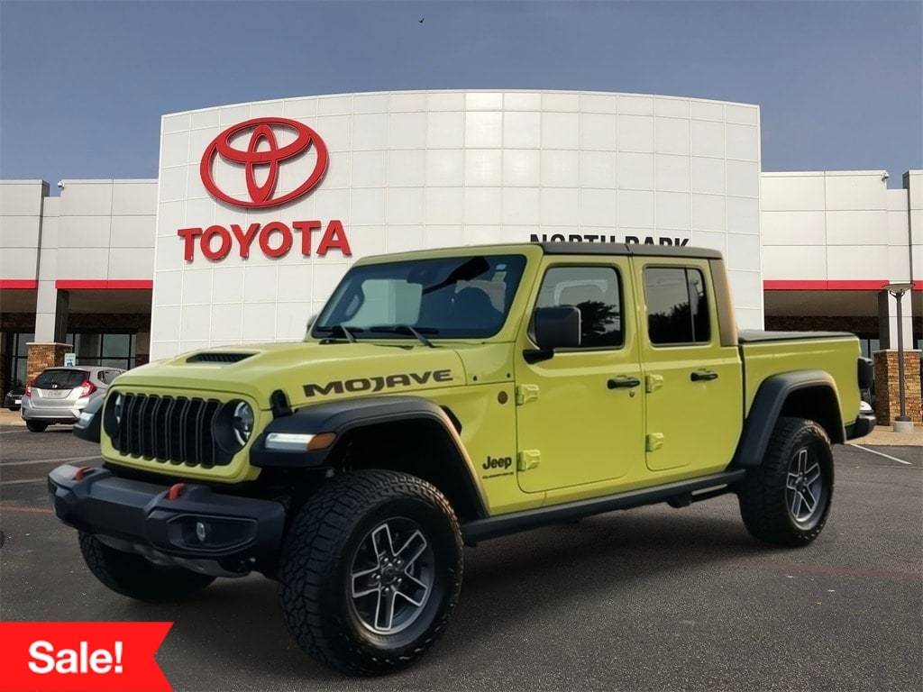 2024 Jeep Gladiator Mojave — Pickup Truck — 10,774 mi — San Antonio, TX