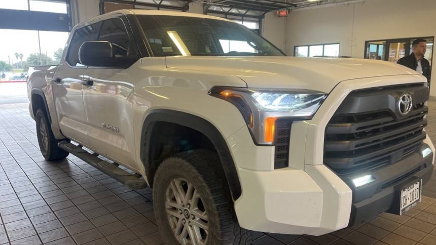2023 Toyota Tundra SR5 — Pickup Truck — 14,462 mi — San Antonio, TX