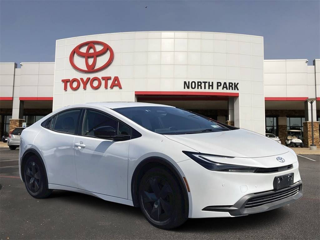 2023 Toyota Prius Limited — Hatchback — 31,373 mi — San Antonio, TX