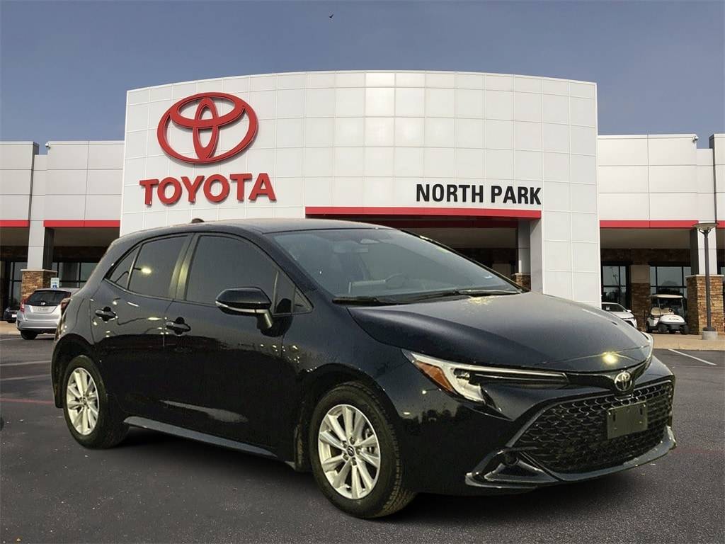 2024 Toyota Corolla Hatchback SE — Hatchback — 10,289 mi — San Antonio, TX
