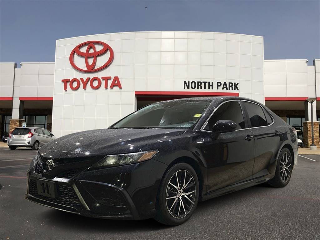 2021 Toyota Camry SE — Sedan — 35,368 mi — San Antonio, TX