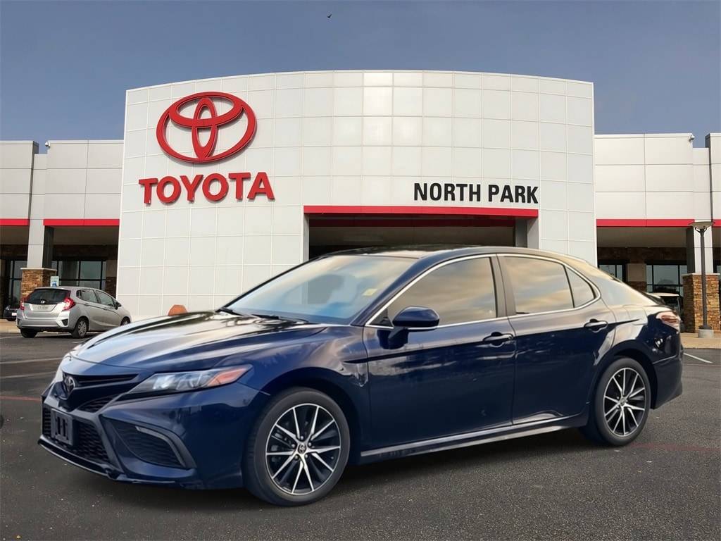 2022 Toyota Camry SE — Sedan — 64,470 mi — San Antonio, TX