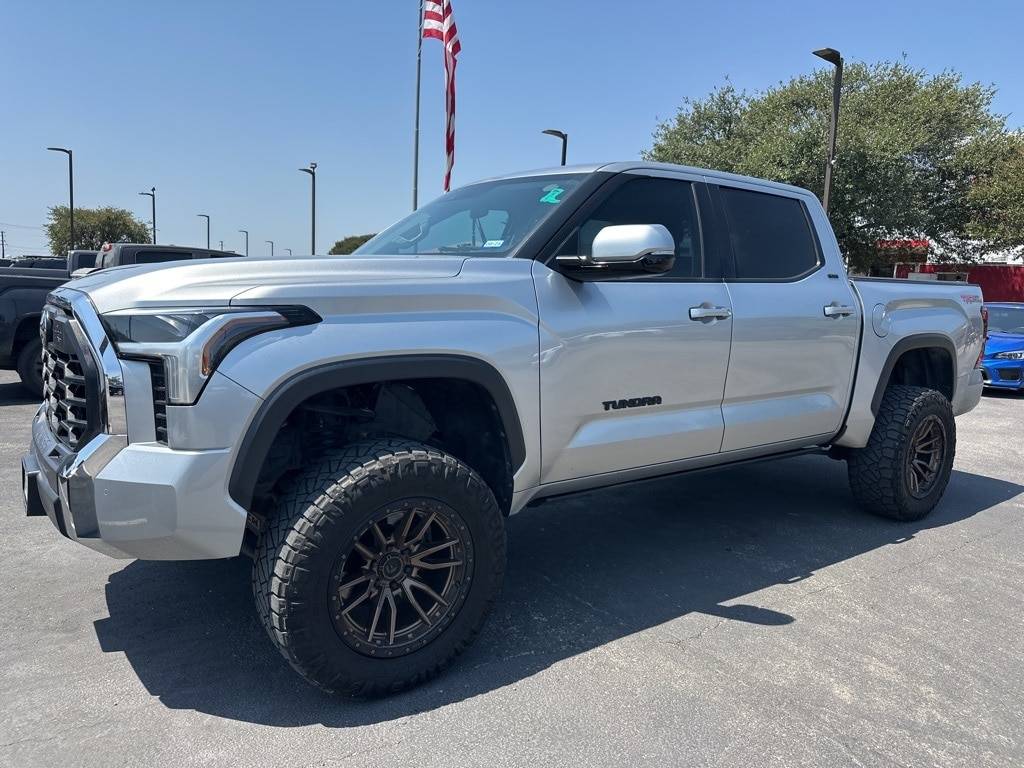 2022 Toyota Tundra SR5 — Pickup Truck — 80,338 mi — San Antonio, TX