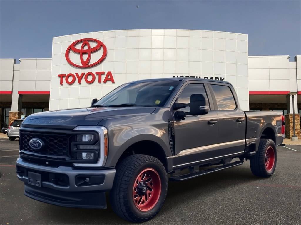 2023 Ford Super Duty F-250 XL — Pickup Truck — 34,454 mi — San Antonio, TX