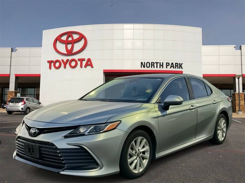 2023 Toyota Camry LE — Sedan — 15,887 mi — San Antonio, TX