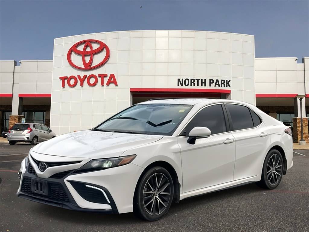 2024 Toyota Camry SE — Sedan — 25,163 mi — San Antonio, TX
