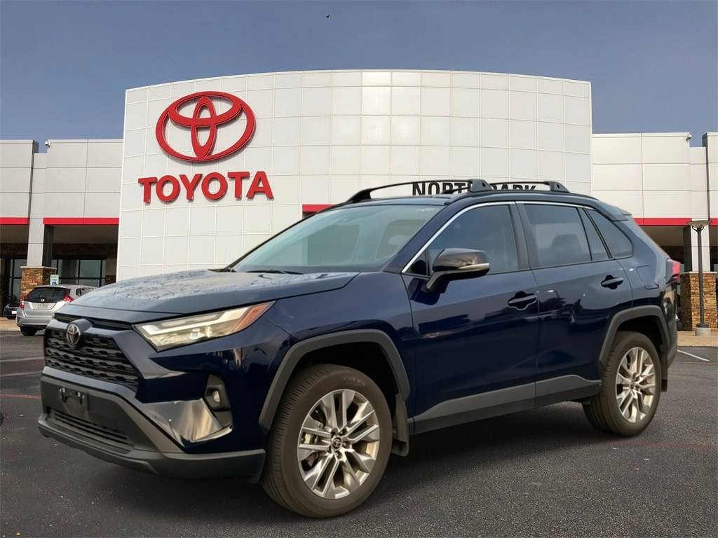 2023 Toyota RAV4 XLE Premium — SUV — 7,663 mi — San Antonio, TX