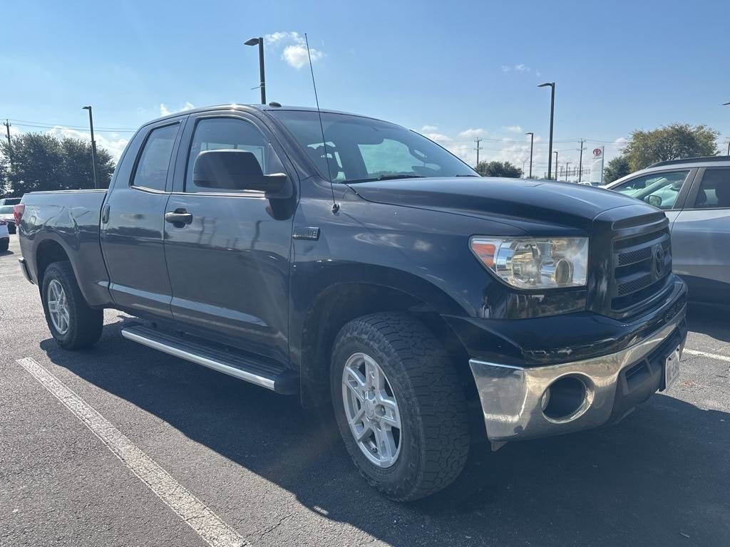 2011 Toyota Tundra Base — Pickup Truck — 208,779 mi — San Antonio, TX