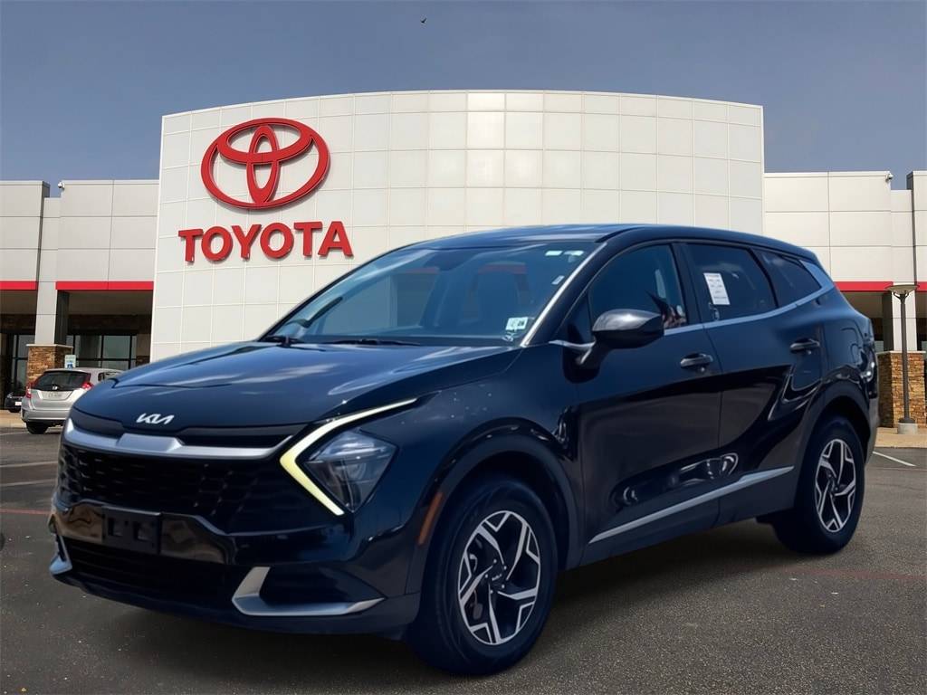 2023 Kia Sportage LX — SUV — 53,295 mi — San Antonio, TX