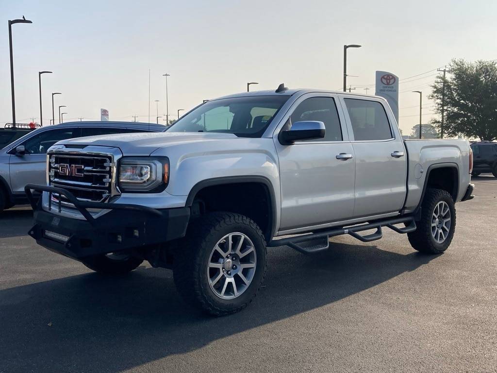 2018 GMC Sierra 1500 SLT — Pickup Truck — 112,658 mi — San Antonio, TX