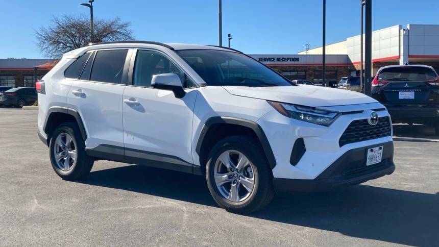 2023 Toyota RAV4 XLE — SUV — 43,777 mi — San Antonio, TX