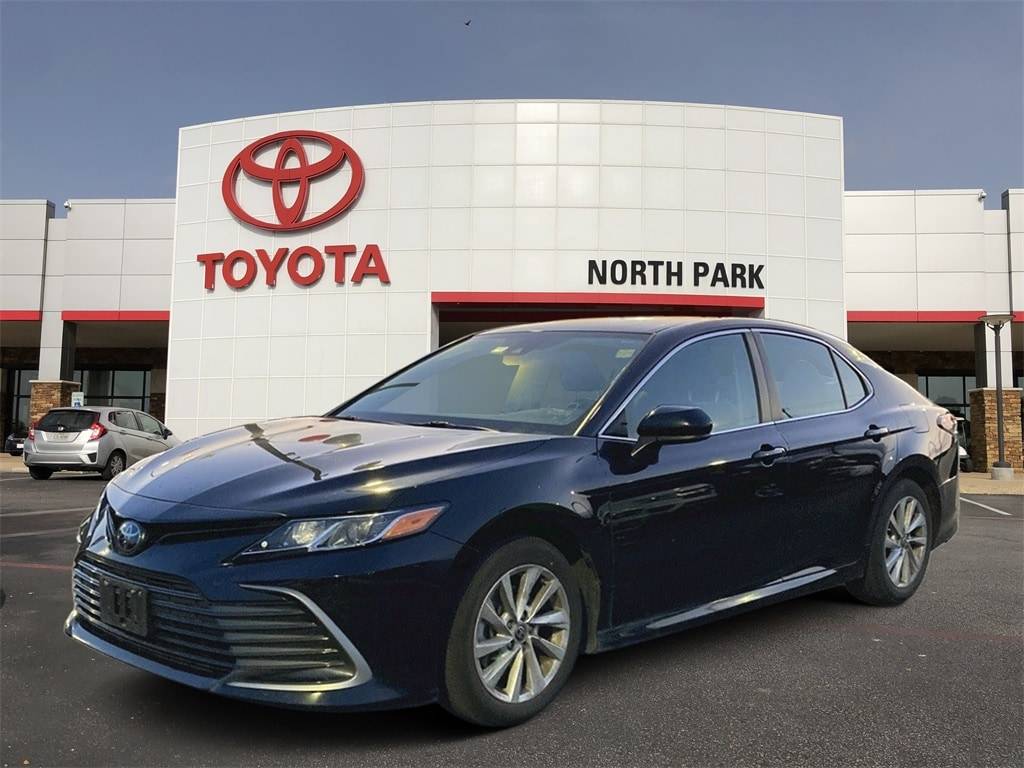 2022 Toyota Camry LE — Sedan — 38,496 mi — San Antonio, TX
