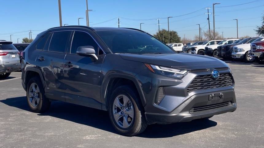 2024 Toyota RAV4 Hybrid XLE — SUV — 3,385 mi — San Antonio, TX