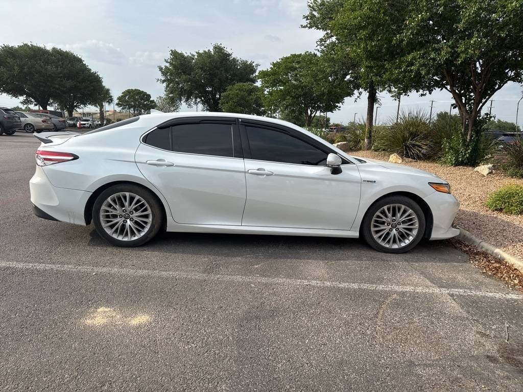 2018 Toyota Camry Hybrid XLE — Sedan — 98,303 mi — San Antonio, TX