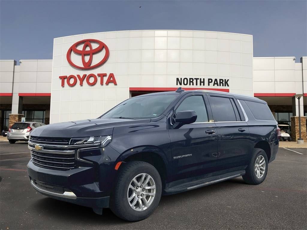2023 Chevrolet Suburban LT — SUV — 58,784 mi — San Antonio, TX